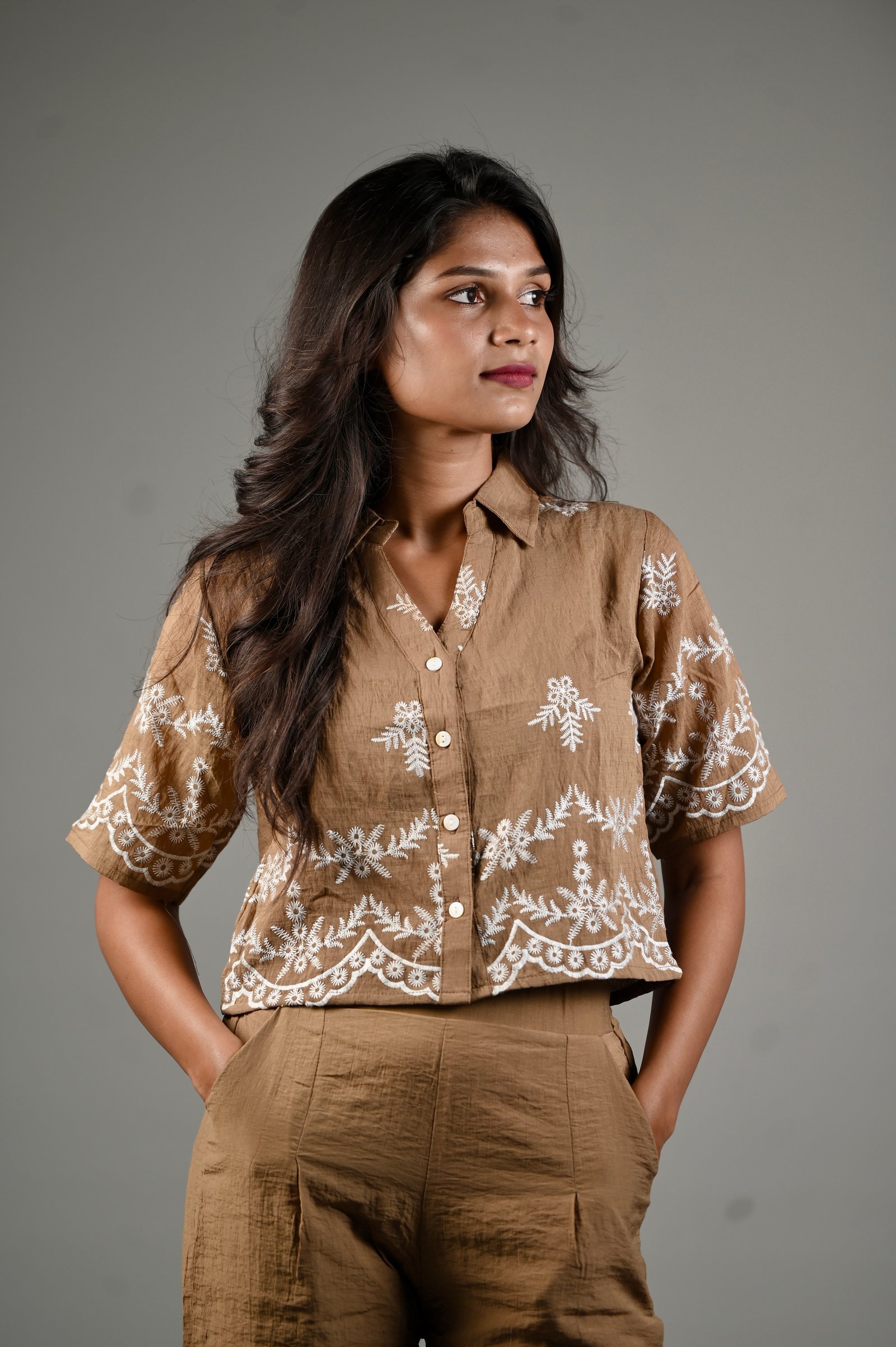 BROWN EMBROIDERED 011 Back